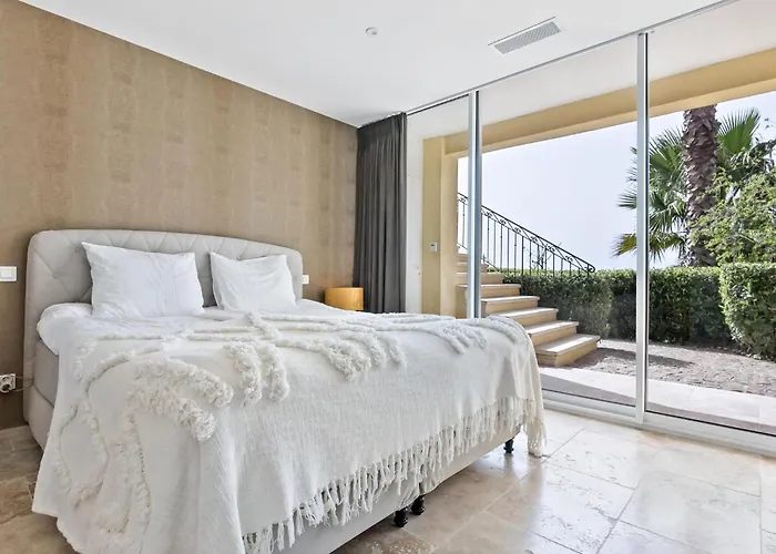 Golf Dor C6 ヴィラ